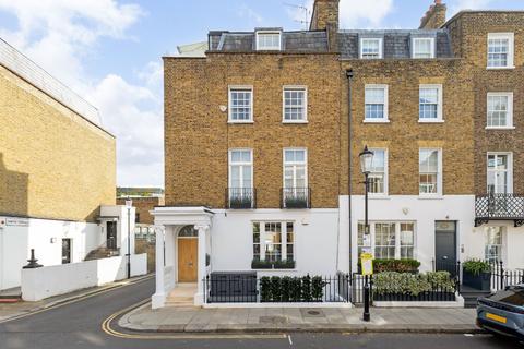 2 bedroom flat for sale, Smith Street, London SW3
