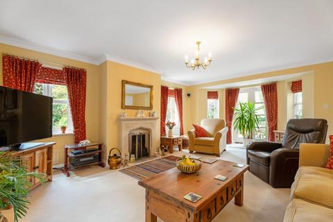 undefined, Smith Barry Road, Upper Rissington, GL54