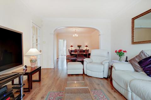 undefined, The Vale, NW11