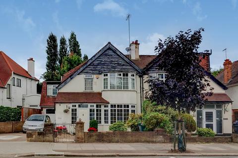 4 bedroom semi-detached house for sale, The Vale, NW11