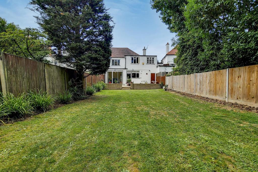 7 Garden-1.jpg
