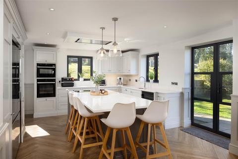 5 bedroom barn conversion for sale, Scarsdale Ridge, Leeds LS17