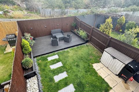 undefined, Kensal Green, Widnes