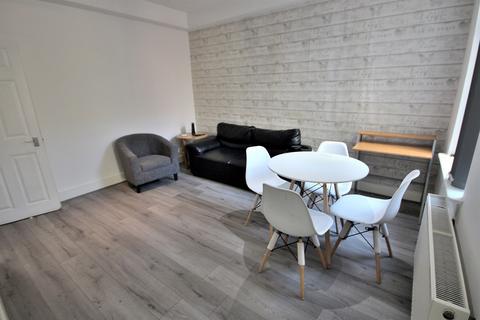undefined, Liverpool L6
