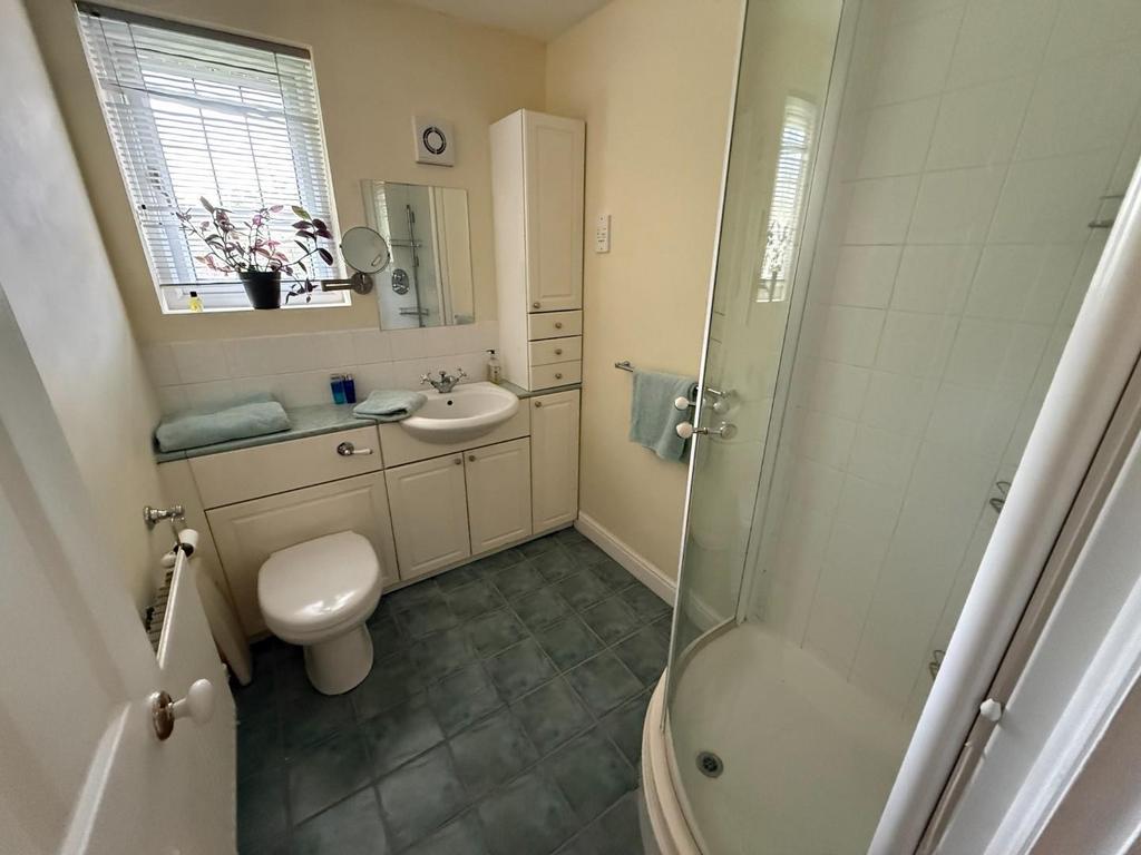 En suite shower room