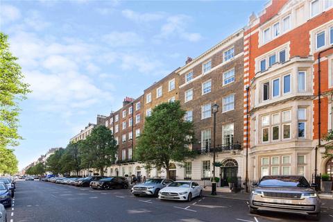 3 bedroom flat for sale, Devonshire Place, London, W1G