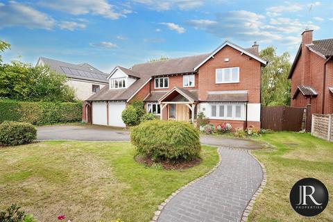 5 bedroom detached house for sale, Stonehouse Road, Etching Hill WS15