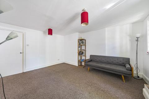 1 bedroom flat to rent, Camden Road, London, N7