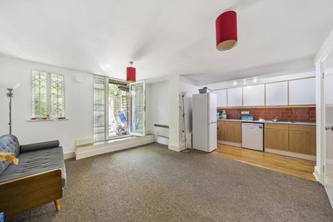 1 bedroom flat to rent, Camden Road, London, N7