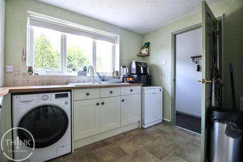 undefined, Cricket Close, Drayton NR8