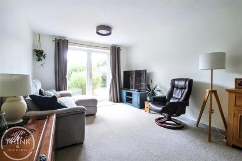 11 Cricket Close, Drayton, Norwich, NR8 6YA