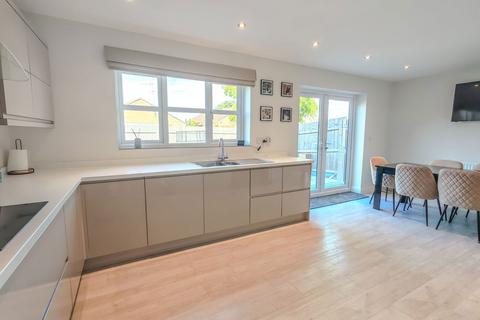 3 bedroom detached house for sale, Gas Road, March PE15