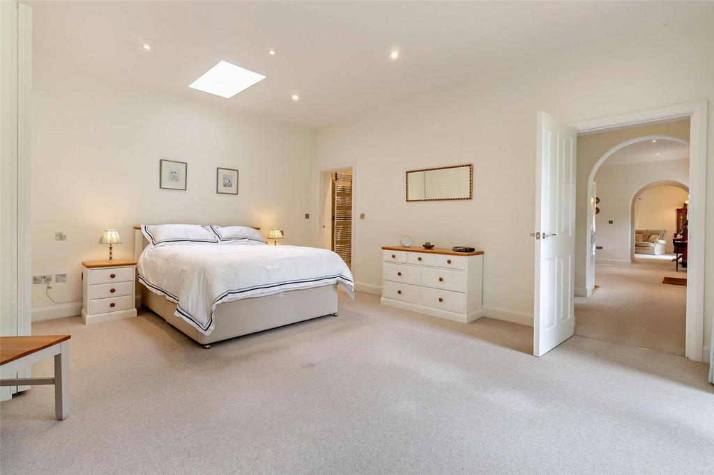 Coach House