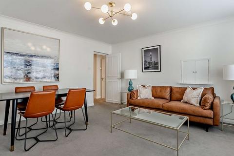 2 bedroom apartment to rent, Fulham Road, London SW3