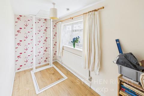 3 bedroom semi-detached house for sale, Steggall Close, Ipswich IP6