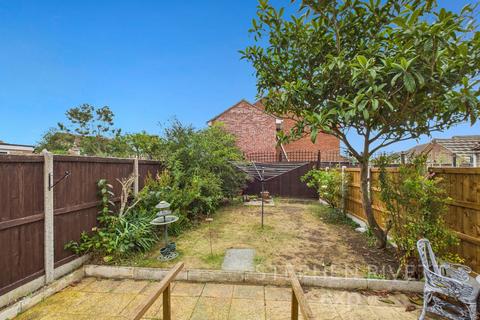 3 bedroom semi-detached house for sale, Steggall Close, Ipswich IP6