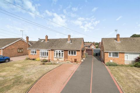 3 bedroom semi-detached bungalow for sale, Snowdon Close, Kidderminster