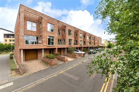 2 Harrison Drive, Cambridge, CB2 8ED