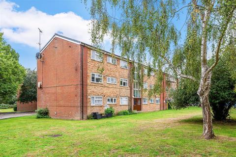 undefined, Merrymeet, Banstead