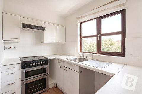 27 Farley Road, Gravesend, DA12 2LT