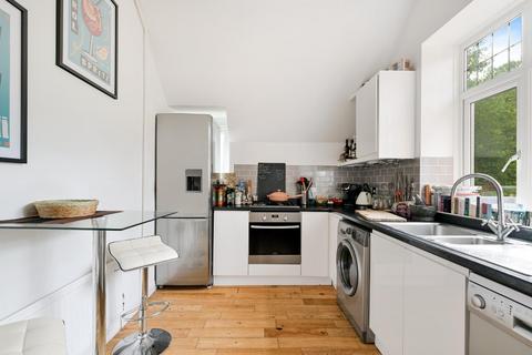 undefined, The Glade, Kingswood KT20