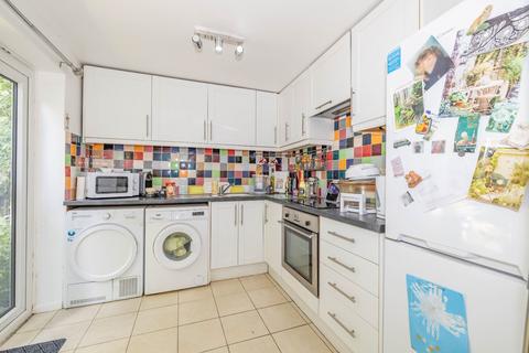2 bedroom flat for sale, Pyott Mews, Canterbury, Kent, CT1
