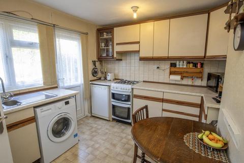 3 bedroom semi-detached house for sale, Sandown Road, Coulsdon