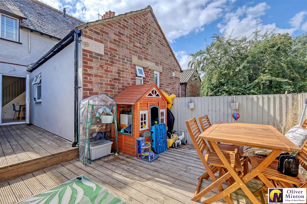 Rear Courtyard Garden