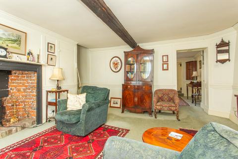 4 bedroom terraced house for sale, Middle Street, Deal, Kent, CT14