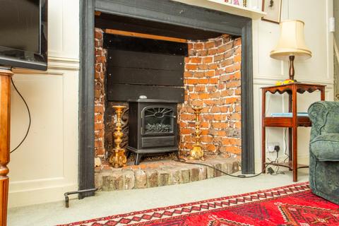 4 bedroom terraced house for sale, Middle Street, Deal, Kent, CT14