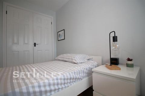 undefined, Royce Close, Thorpe Astley, Braunstone