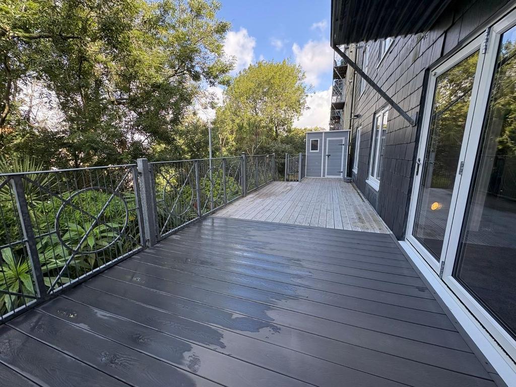 Rear Decking