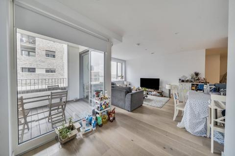 2 bedroom flat for sale, Walworth Road, Elephant and Castle, London, SE17
