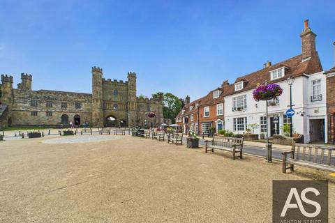 undefined, High Street, Battle, TN33