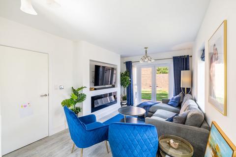 undefined, Isabella Walk, Tadworth, KT20