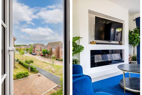 undefined, Isabella Walk, Tadworth, KT20