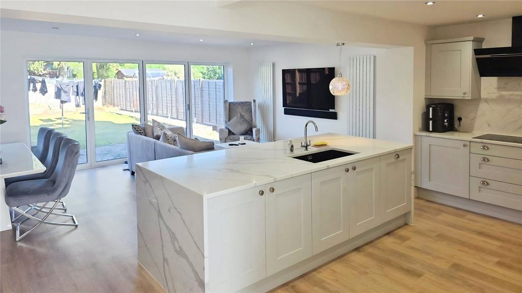 Living Kitchen
