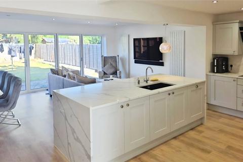 undefined, Leighton Crescent, Leicester LE9