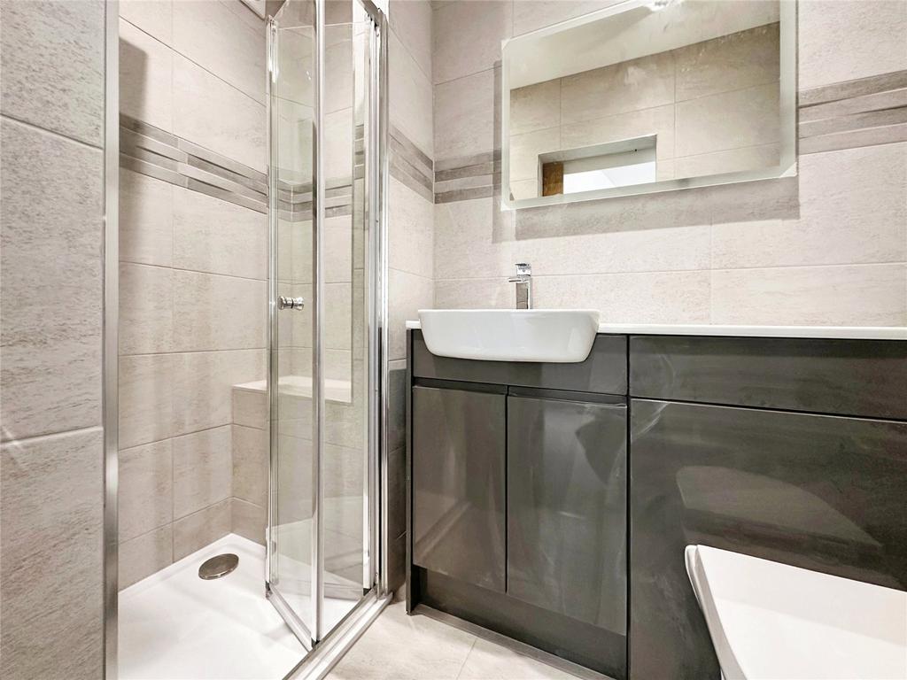 Ensuite
