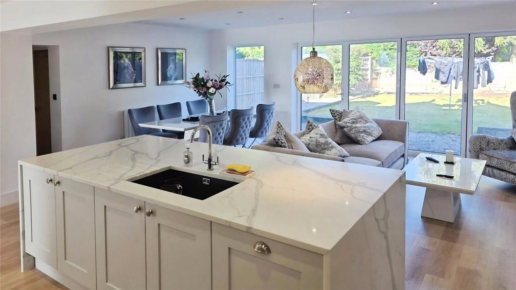 Living Kitchen