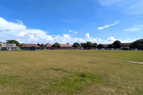 2 bedroom terraced house for sale, Jubilee Avenue, Rustington, Littlehampton, West Sussex, BN16