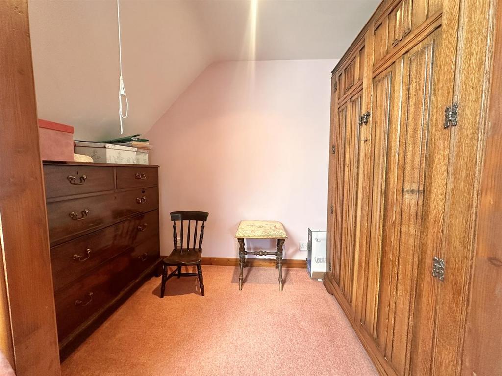 Dressing Area - Bedroom One