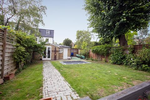 35 Underhill Road, London, SE22 0QZ