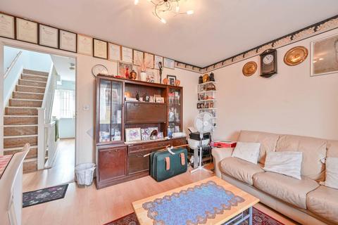 4 bedroom terraced house for sale, Chantry Crescent, Willesden, London, NW10