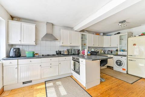 26 Waters Road, Kingston Upon Thames, KT1 3LP