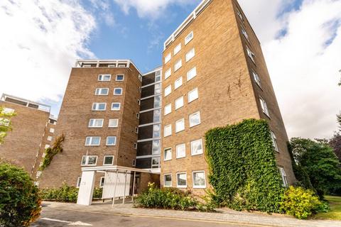 undefined, Albany Park Road, North Kingston, Kingston upon Thames, KT2
