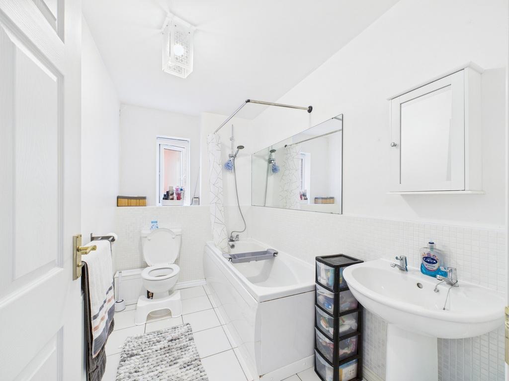 Family bathroom