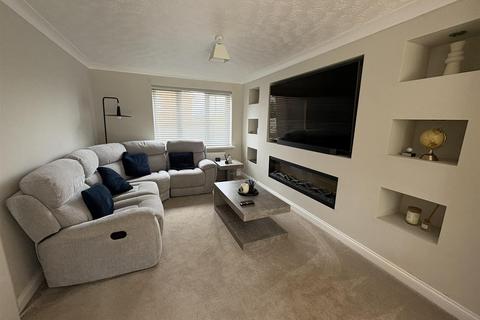 undefined, Wadham Court, Daventry