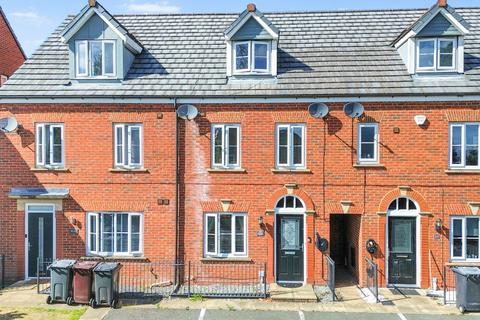 Blundell Road, Whiston, L35