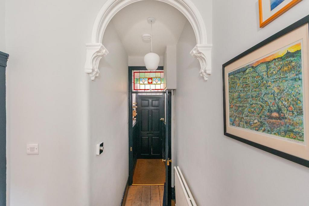 2 D7 RGK - Hallway A.jpg